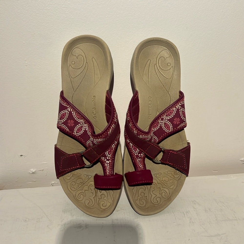 Ladies Sandals gently used